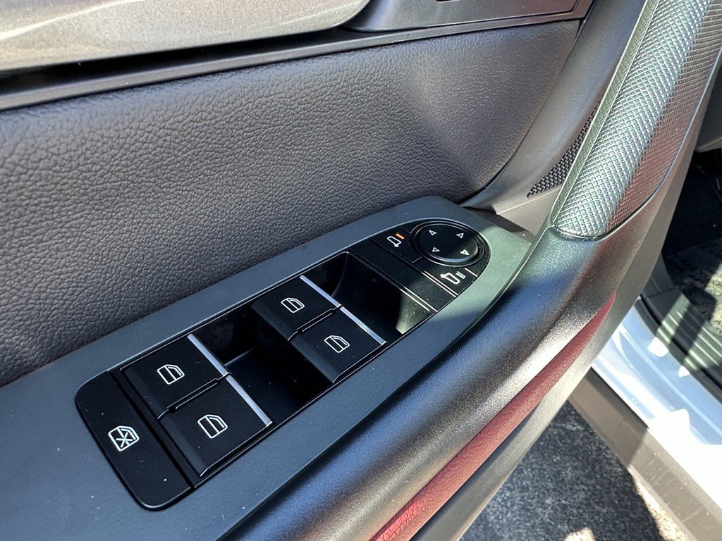 New 2026 MAZDA CX-50 AWD 2.5 Hybrid w/ Premium Pkg image 19