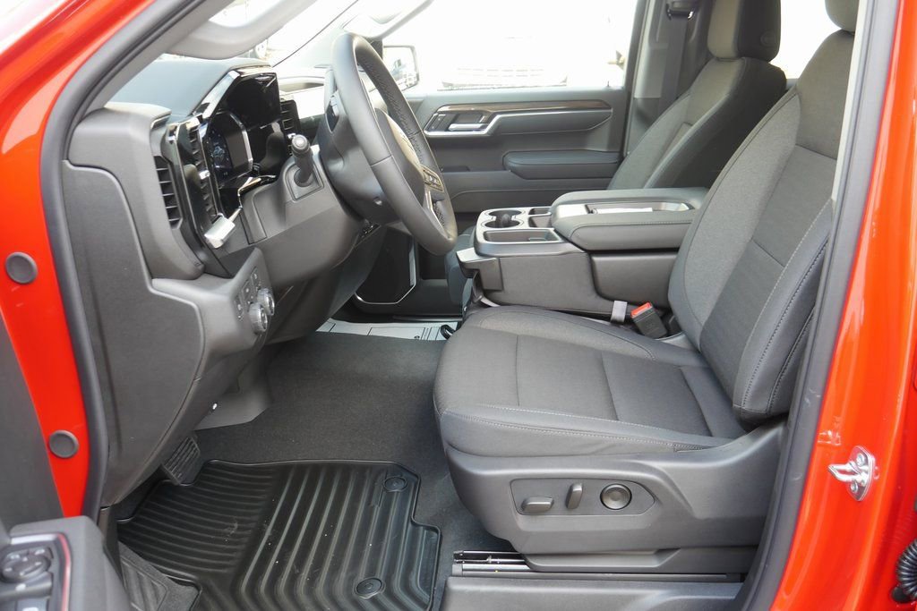 New 2026 Chevrolet Silverado 1500 LT image 8