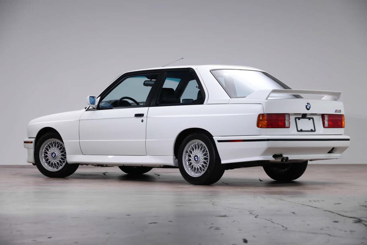 Used 1988 BMW M3 Coupe RWD image 8