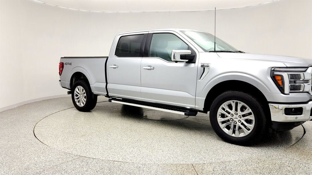 Used 2025 Ford F150 Lariat w/ Equipment Group 502A High image 3
