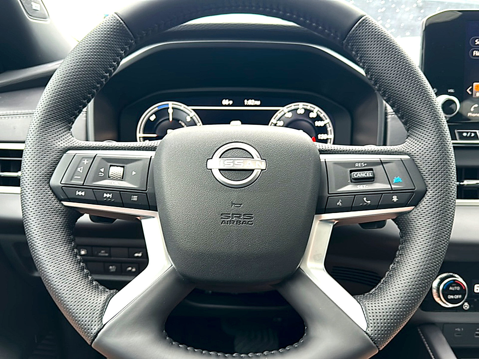 New 2026 Nissan Rogue Platinum AWD/4WD image 18