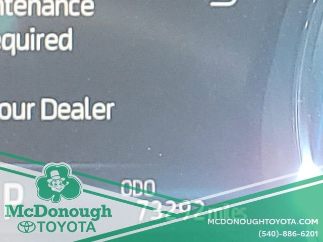Used 2020 Toyota Camry XSE FWD image 3