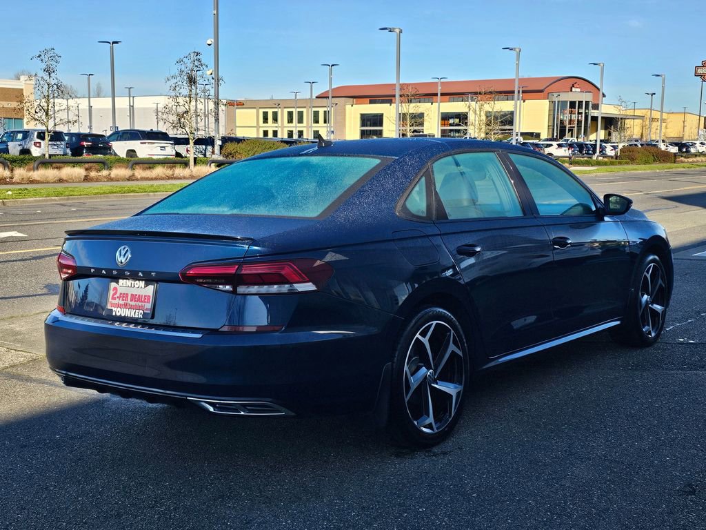 Used 2021 Volkswagen Passat 2.0T R-Line FWD image 5