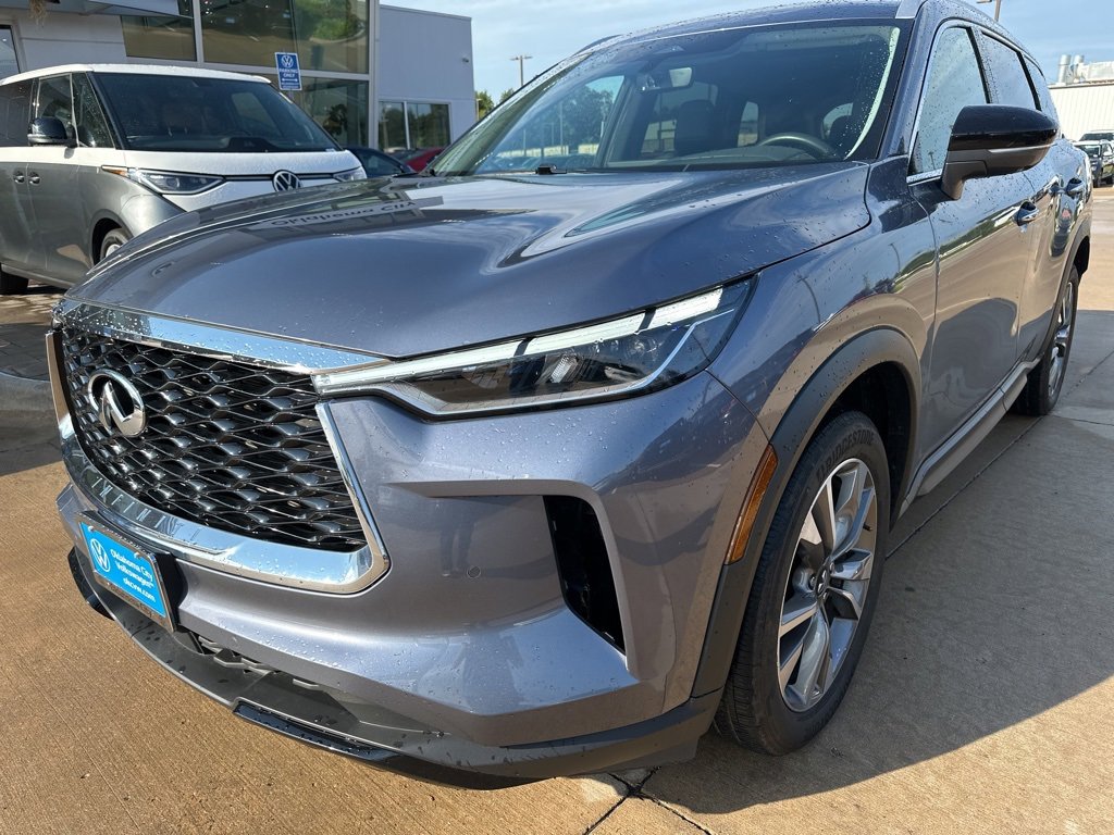 Used 2023 INFINITI QX60 Luxe image 9