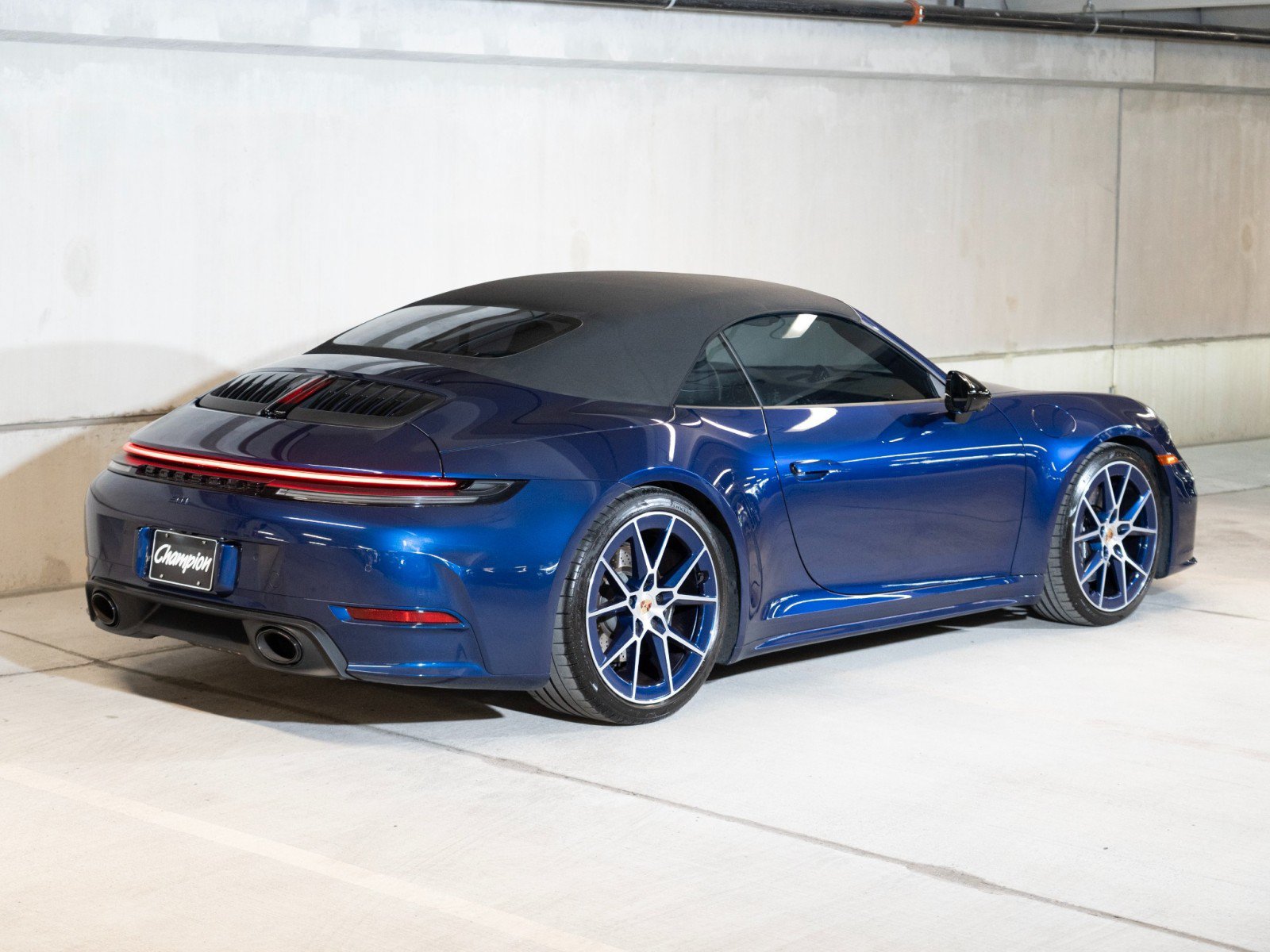 Certified 2026 Porsche 911 Carrera T RWD image 9