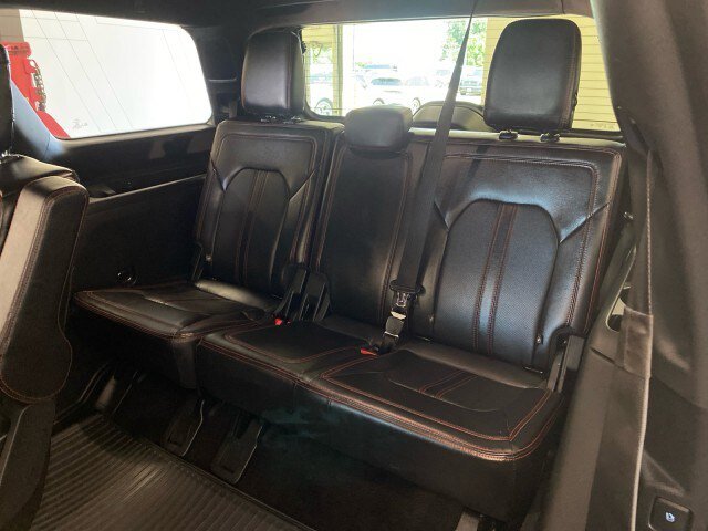 Used 2019 Ford Expedition Limited w/ Equipment Group 303A AWD/4WD image 11