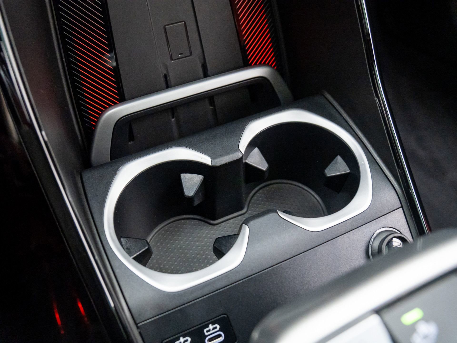 Used 2025 BMW X1 xDrive28i w/ M Sport Package image 30