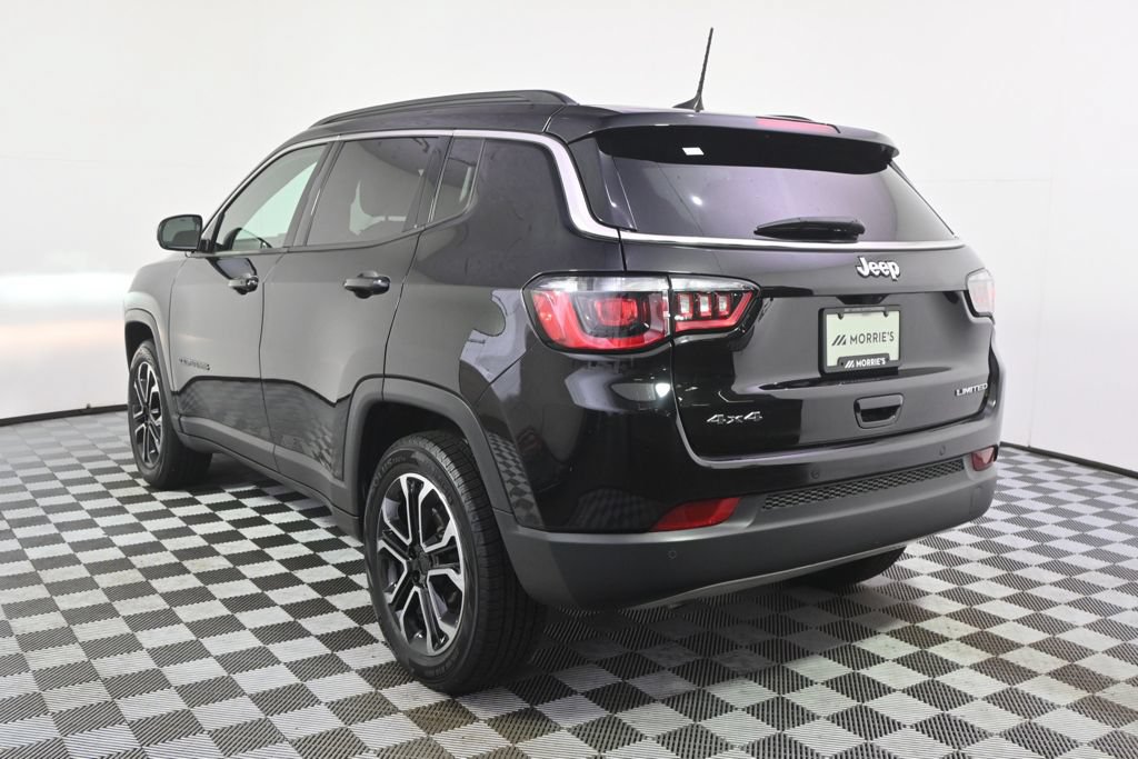Used 2024 Jeep Compass Limited AWD/4WD image 4