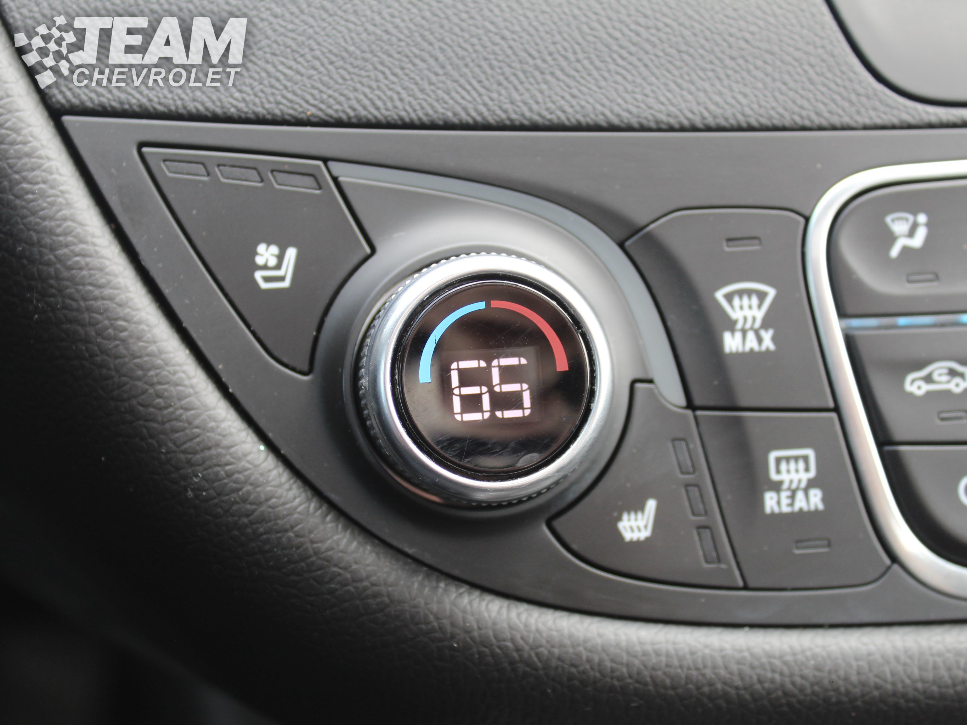 Used 2019 Chevrolet Malibu Premier w/ Sun and Wheel Package FWD image 22