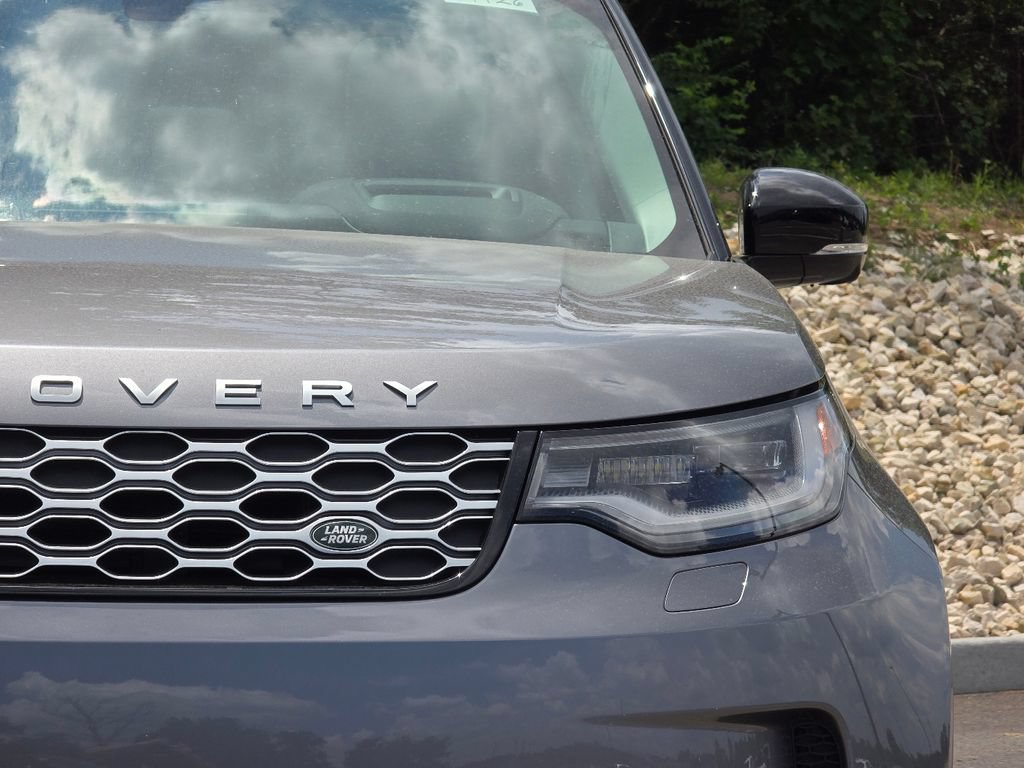 New 2026 Land Rover Discovery S AWD/4WD image 10