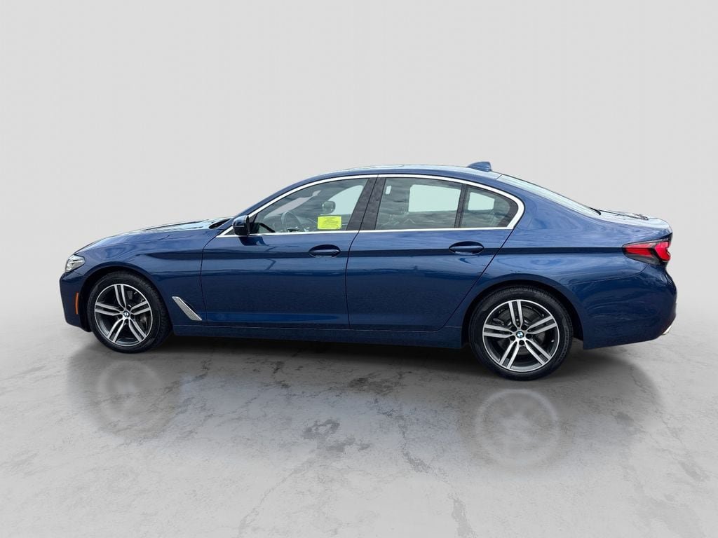 Used 2021 BMW 540i xDrive w/ Premium Package AWD/4WD image 2