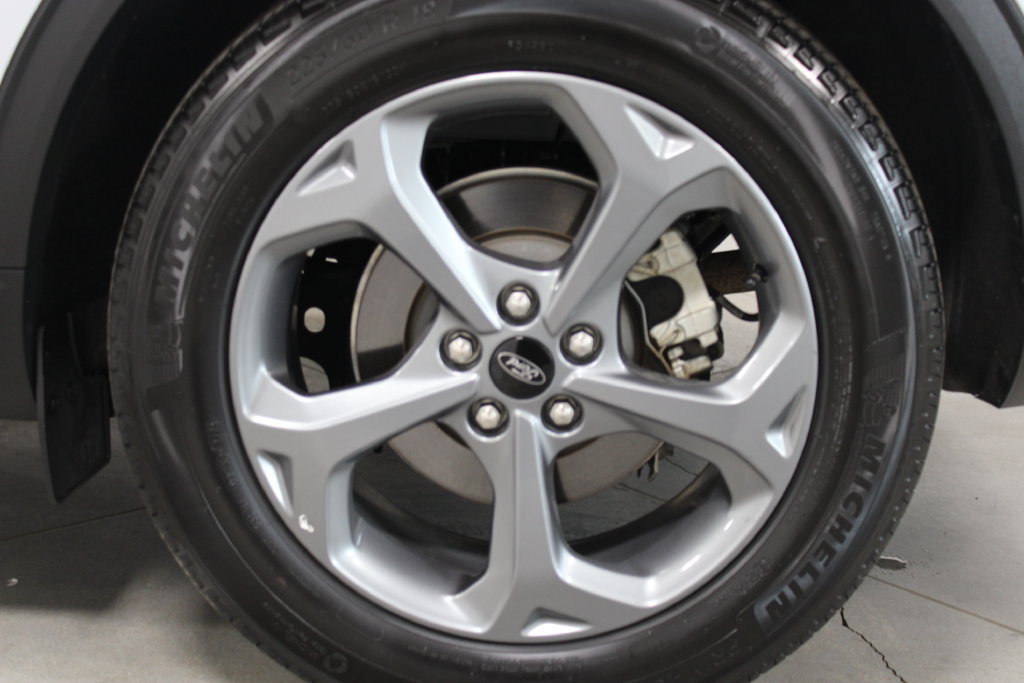 Used 2025 Ford Escape ST-Line FWD image 46