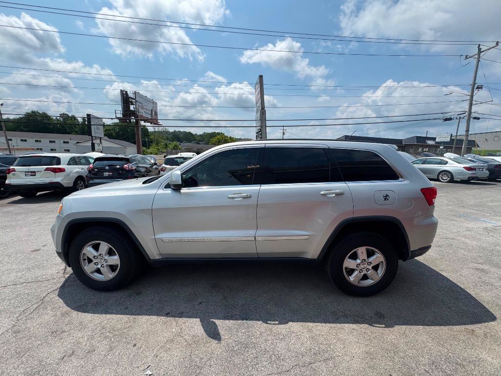 Used 2013 Jeep Grand Cherokee Laredo RWD image 7