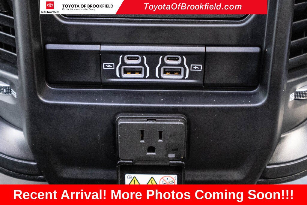 Used 2022 RAM 1500 Laramie AWD/4WD image 33