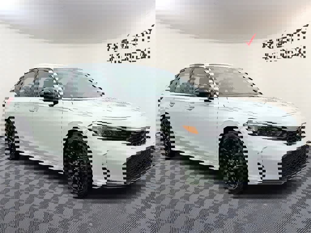 Used 2025 Honda Civic Sport image 3