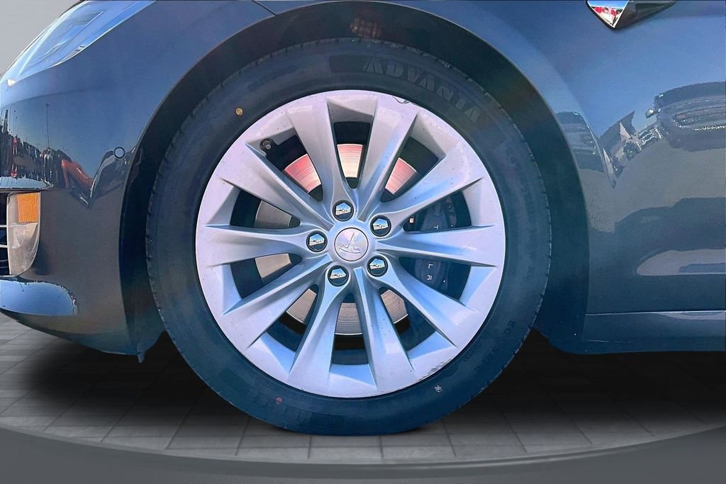 Used 2017 Tesla Model S 100D image 9