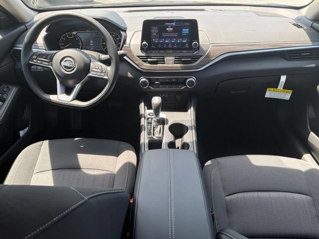 New 2026 Nissan Altima 2.5 SV FWD image 33