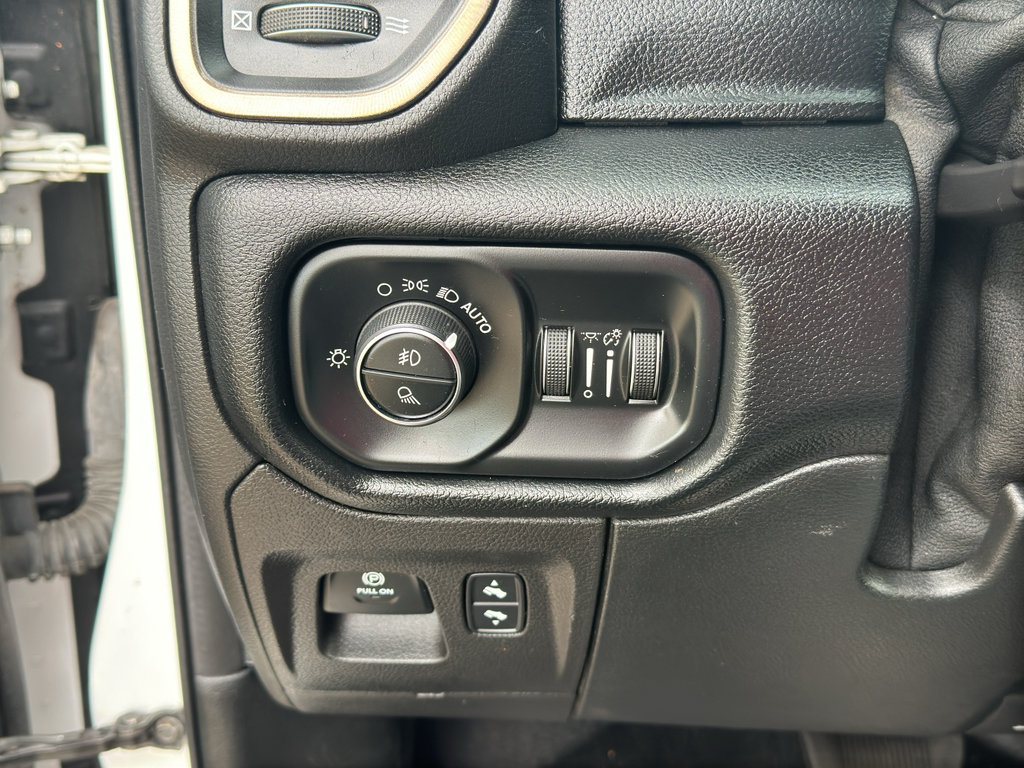 Used 2021 RAM 1500 Sport w/ Level 2 Equipment Group AWD/4WD image 26