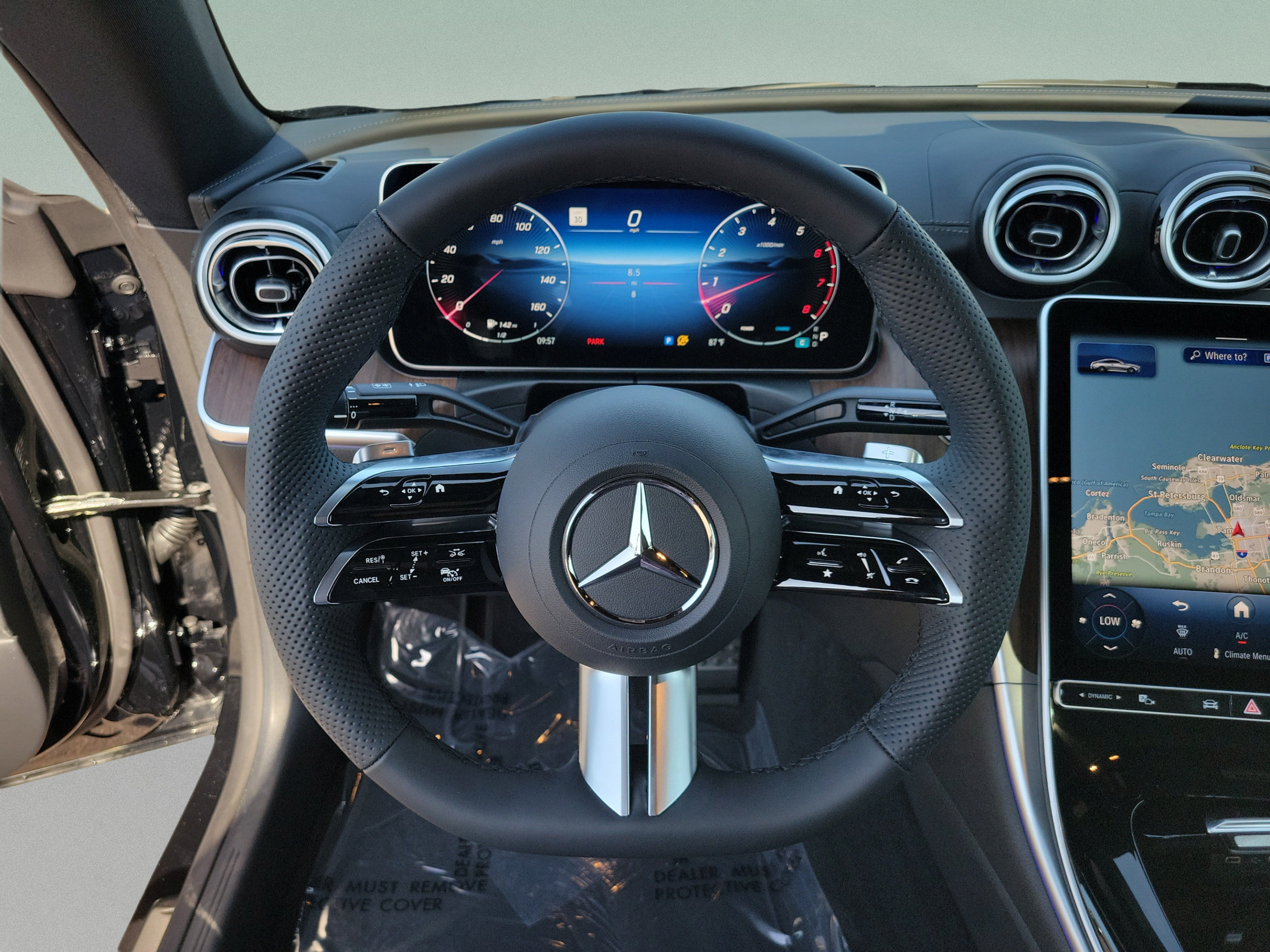 New 2027 Mercedes-Benz CLE 450 4MATIC Coupe image 17