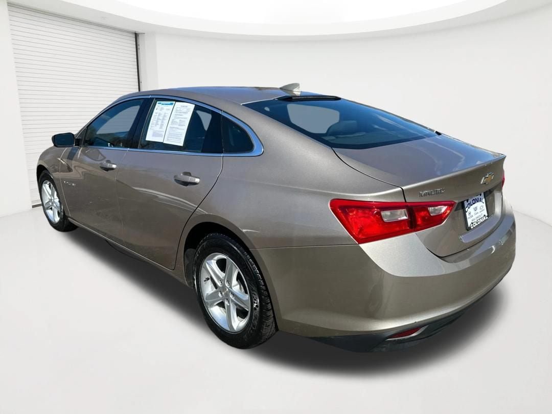 Used 2023 Chevrolet Malibu LT FWD image 7