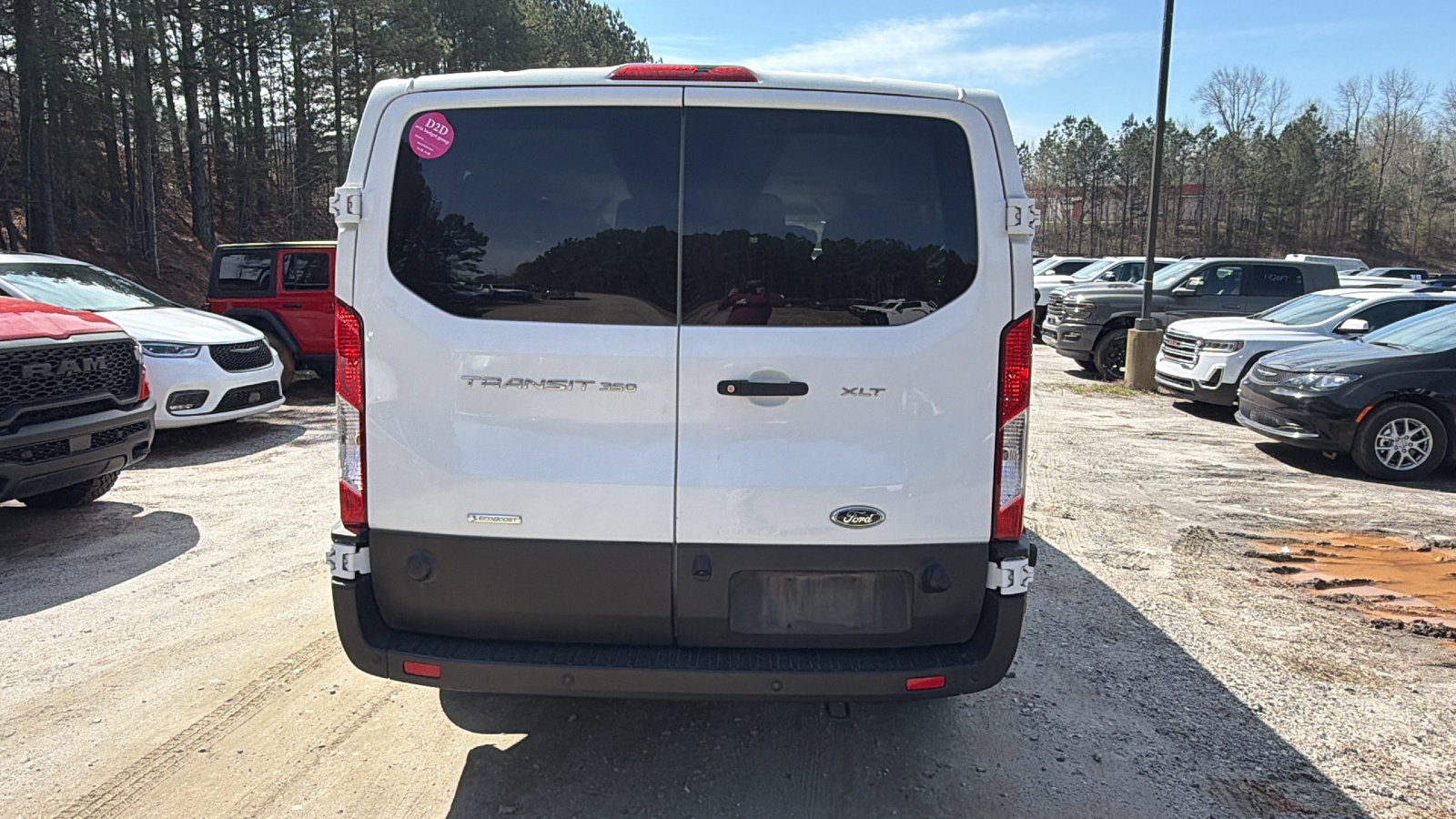 Used 2024 Ford Transit 350 XLT RWD image 9