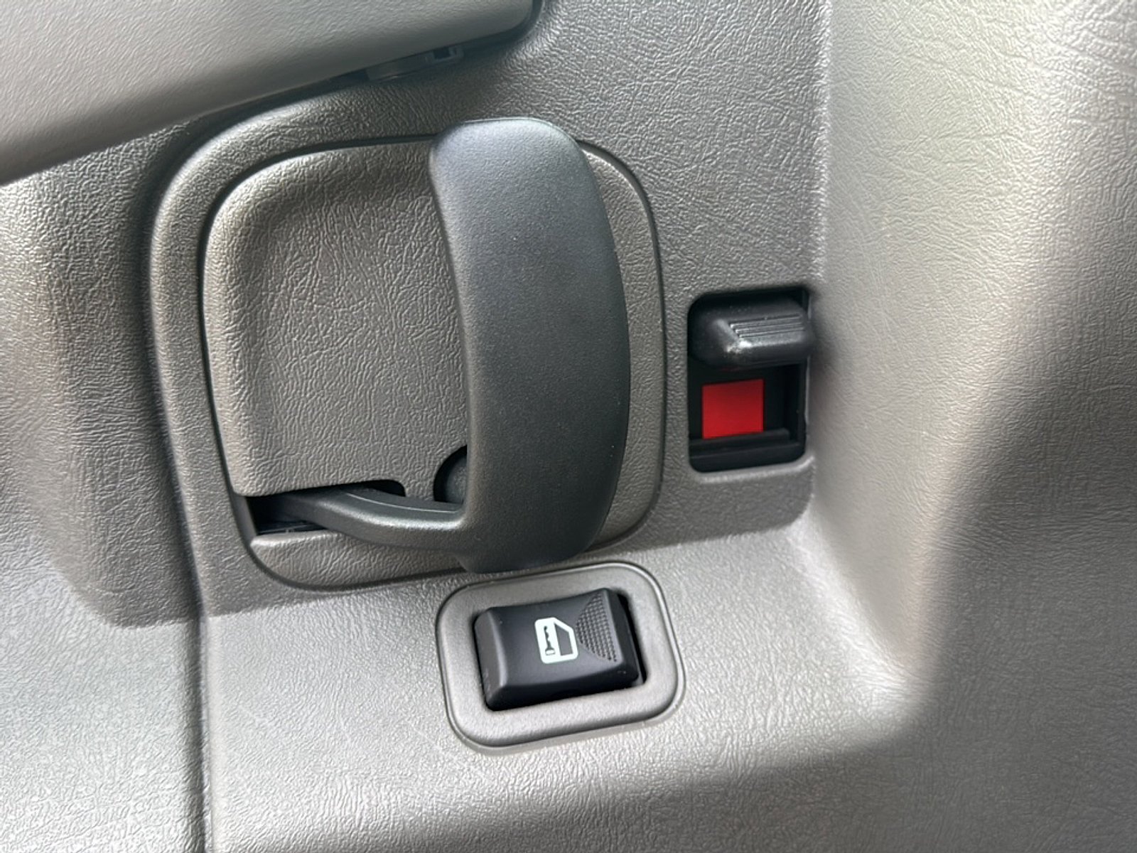 Certified 2025 Chevrolet Express 2500 w/ Driver Convenience Package RWD image 16