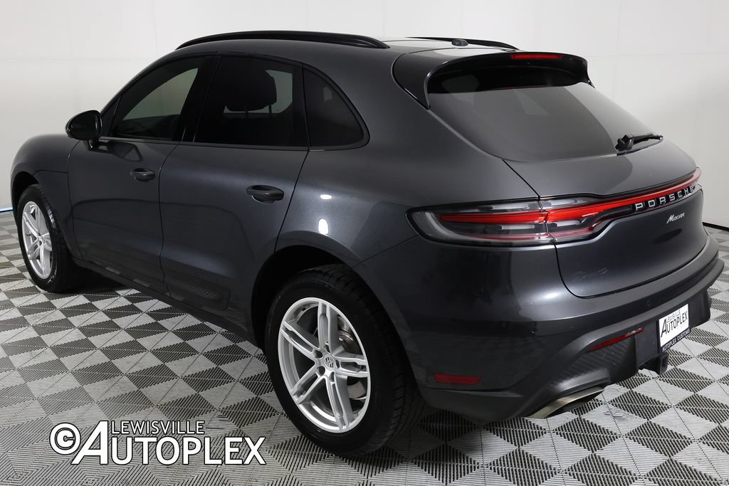 Used 2023 Porsche Macan AWD/4WD image 7
