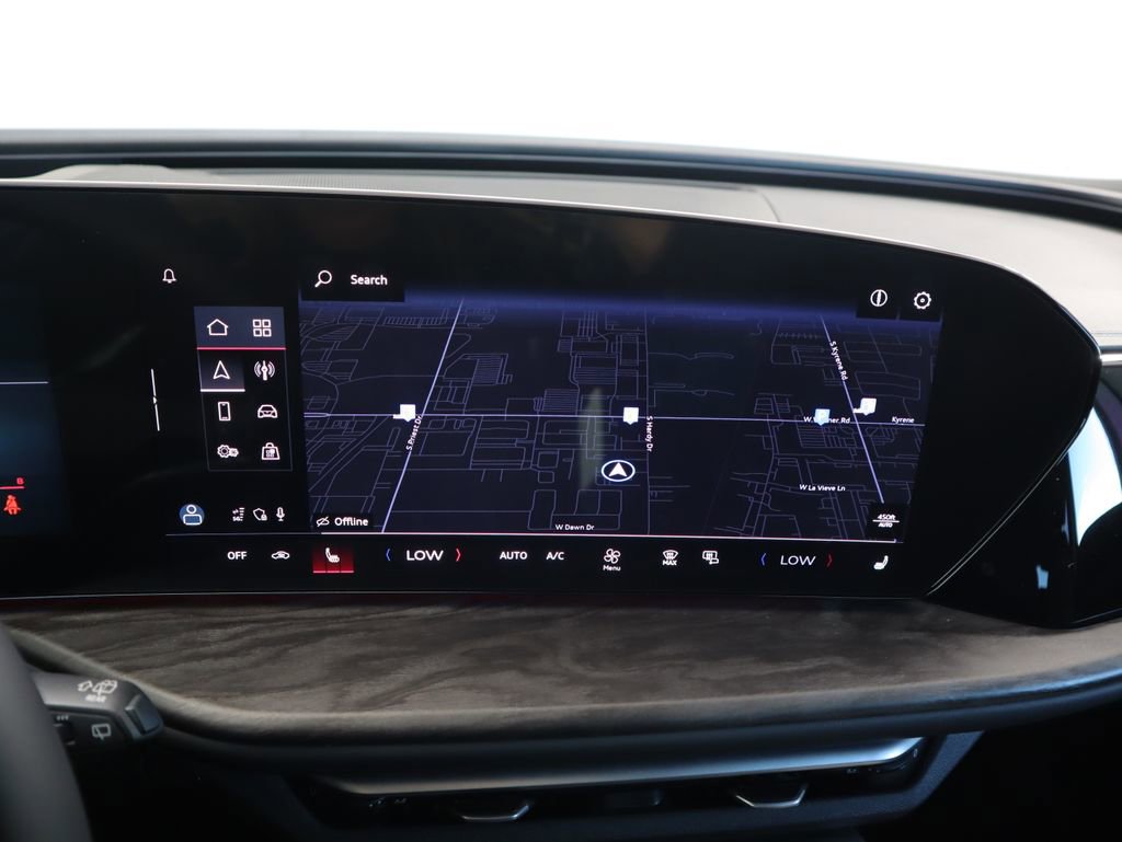 Used 2025 Audi Q5 Premium Plus w/ Premium Plus image 17