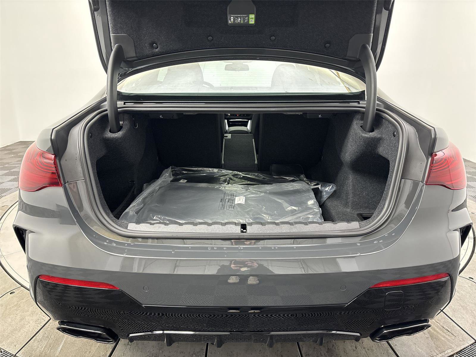 New 2026 BMW 440i xDrive Coupe w/ Parking Assistance Package image 21