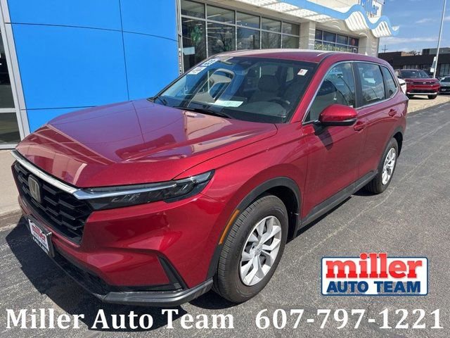 Used 2023 Honda CR-V LX image 1