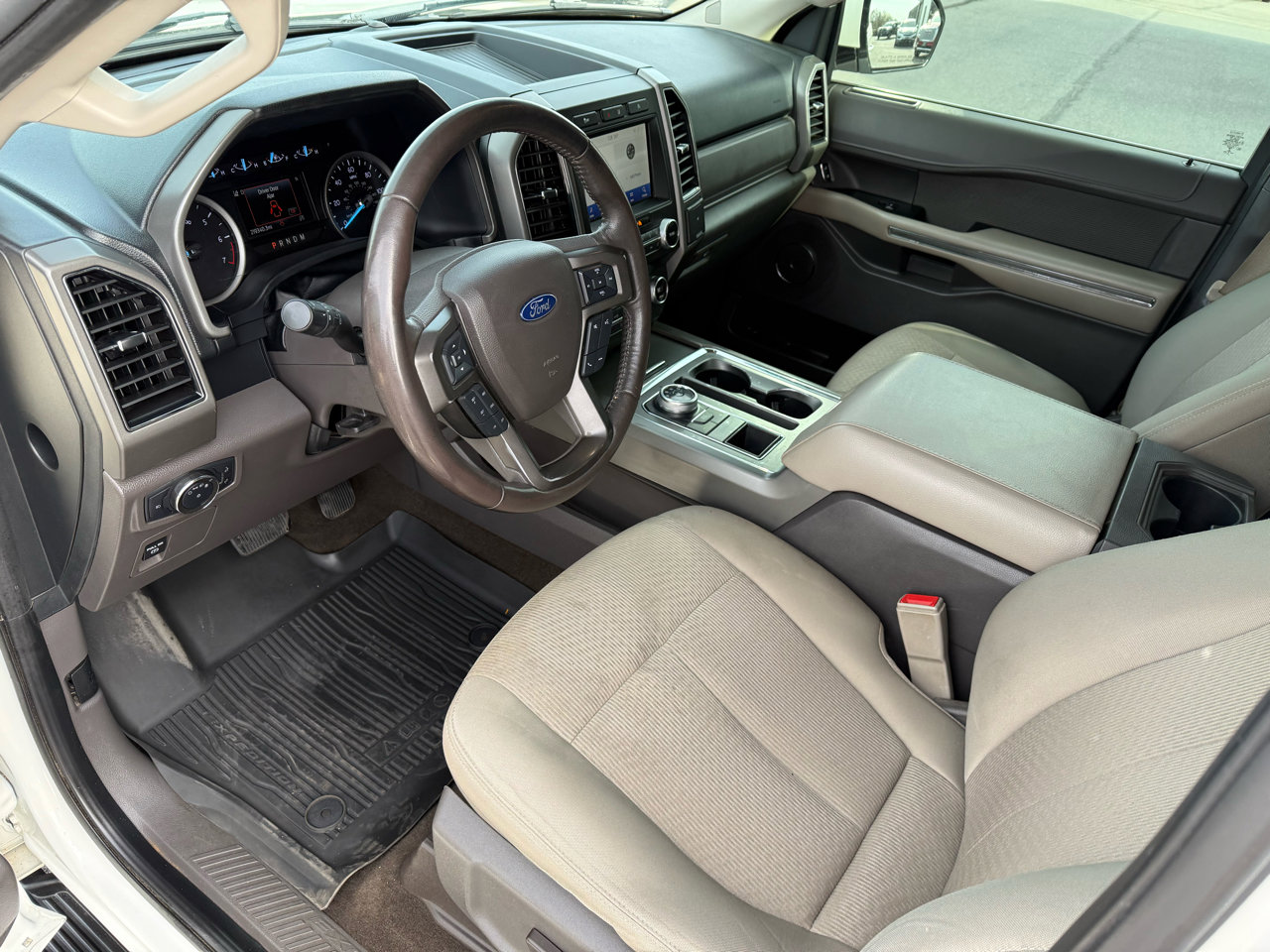 Used 2020 Ford Expedition Max XLT image 12