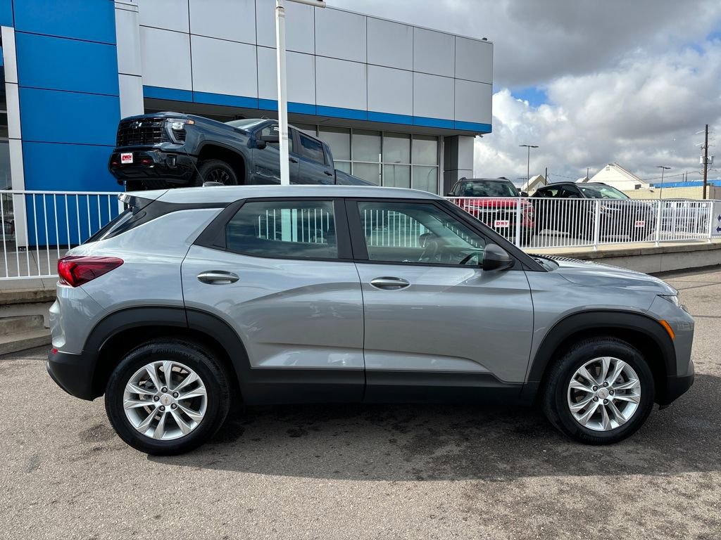 Used 2023 Chevrolet TrailBlazer LS image 6