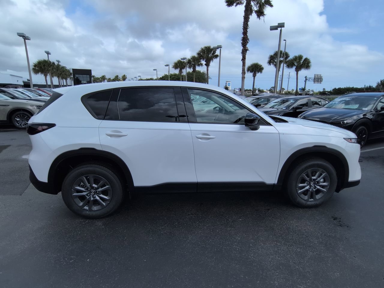 New 2026 MAZDA CX-5 Select AWD/4WD image 3