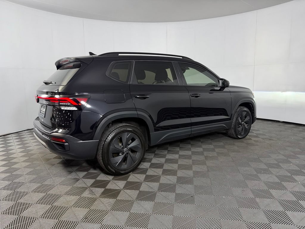 Used 2025 Volkswagen Taos S FWD image 8