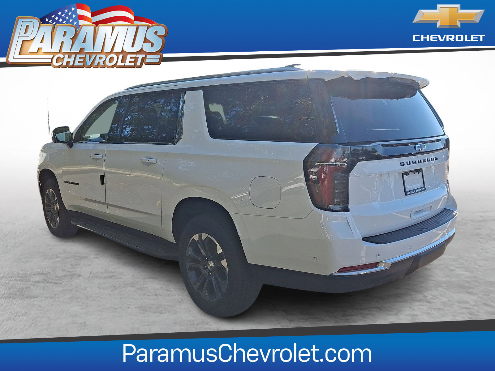 New 2026 Chevrolet Suburban LS w/ LPO, Dark Essentials Package AWD/4WD image 3