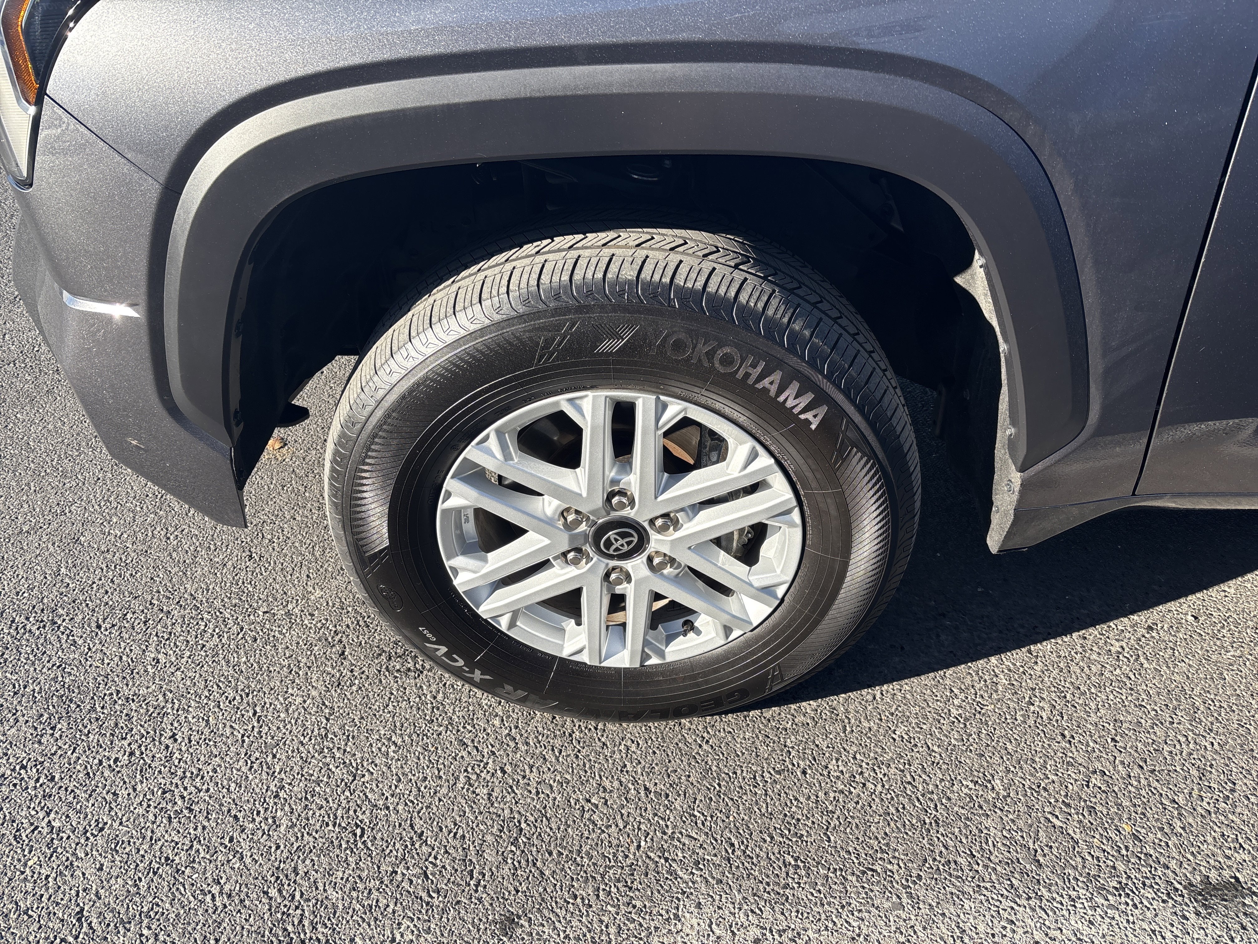 Used 2025 Toyota Tundra SR5 image 11