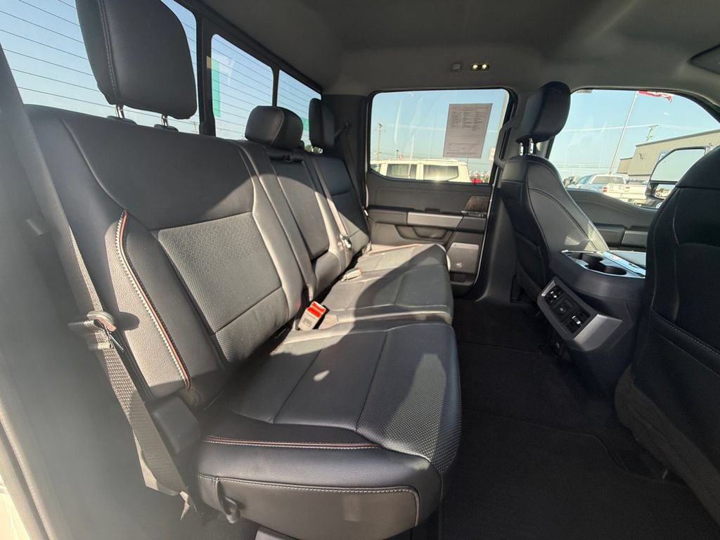 Used 2023 Ford F350 Lariat w/ Chrome Package AWD/4WD image 32