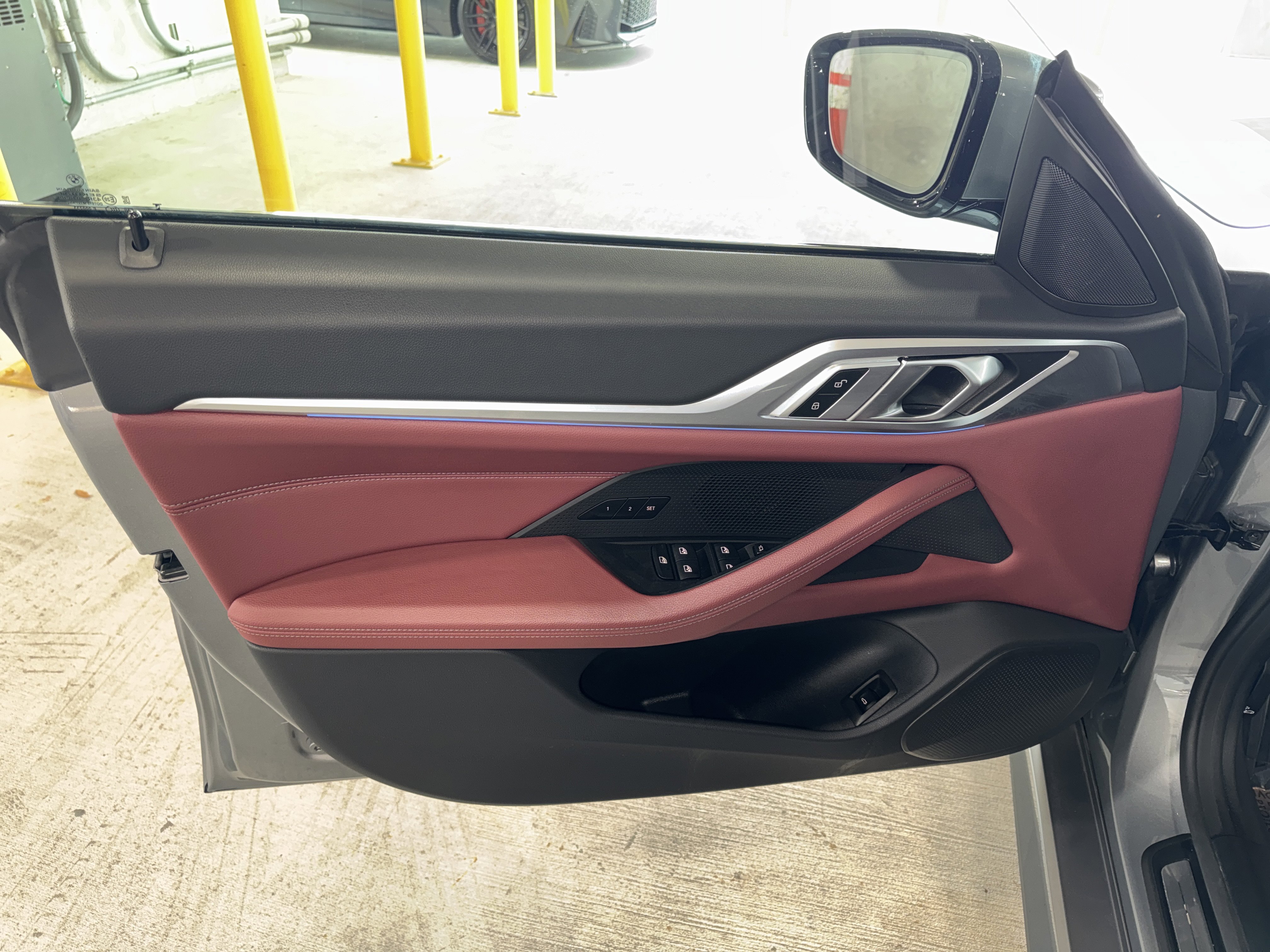 Used 2023 BMW i4 eDrive35 w/ Premium Package RWD image 17