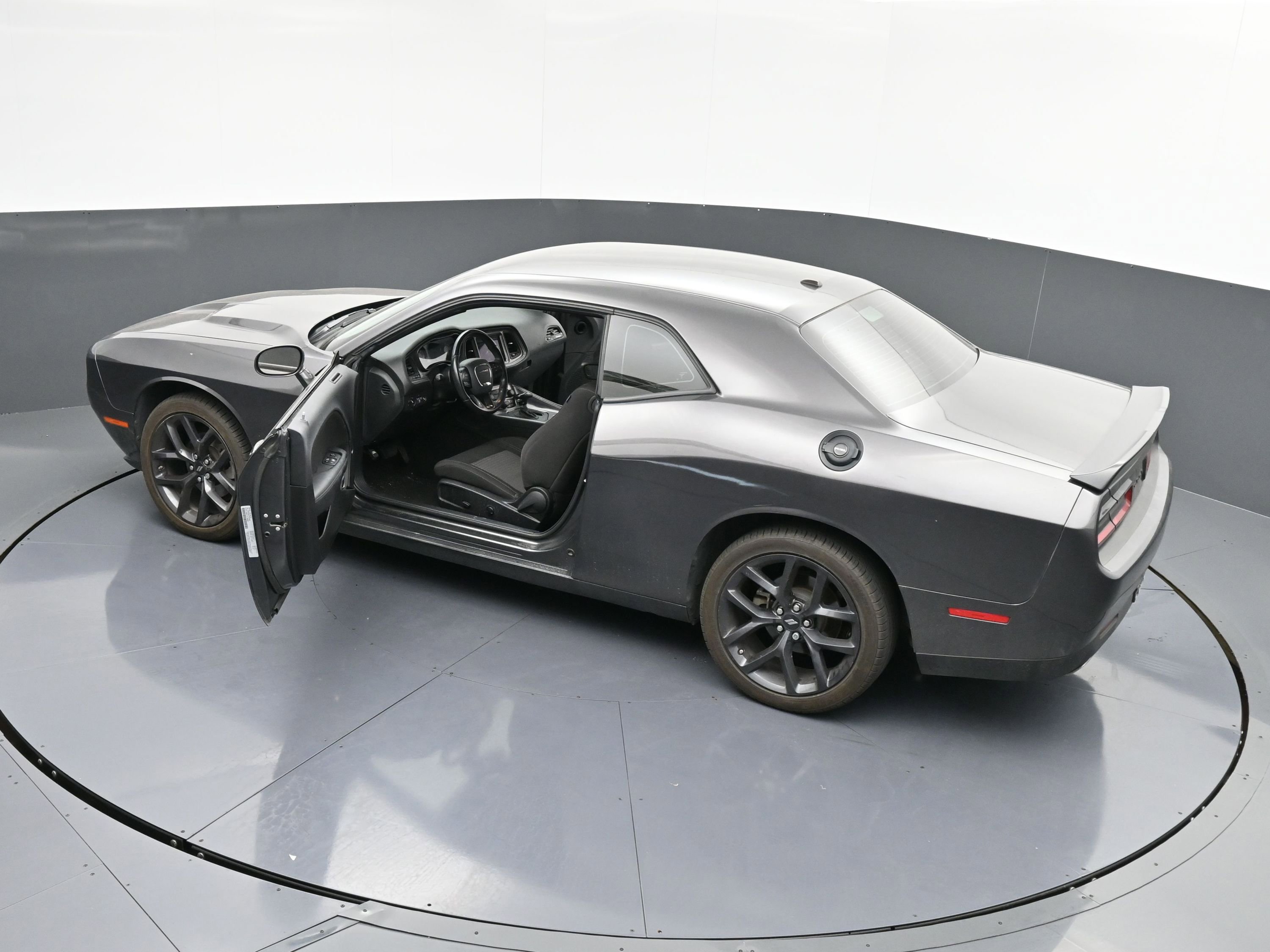 Used 2023 Dodge Challenger SXT w/ Blacktop Package image 40