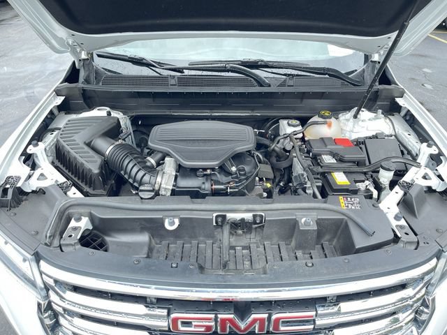 Certified 2023 GMC Acadia SLT FWD image 30