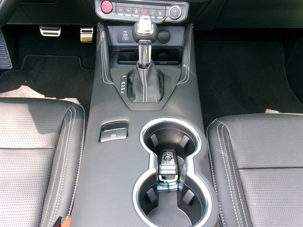 Used 2025 Ford Mustang Premium RWD image 18