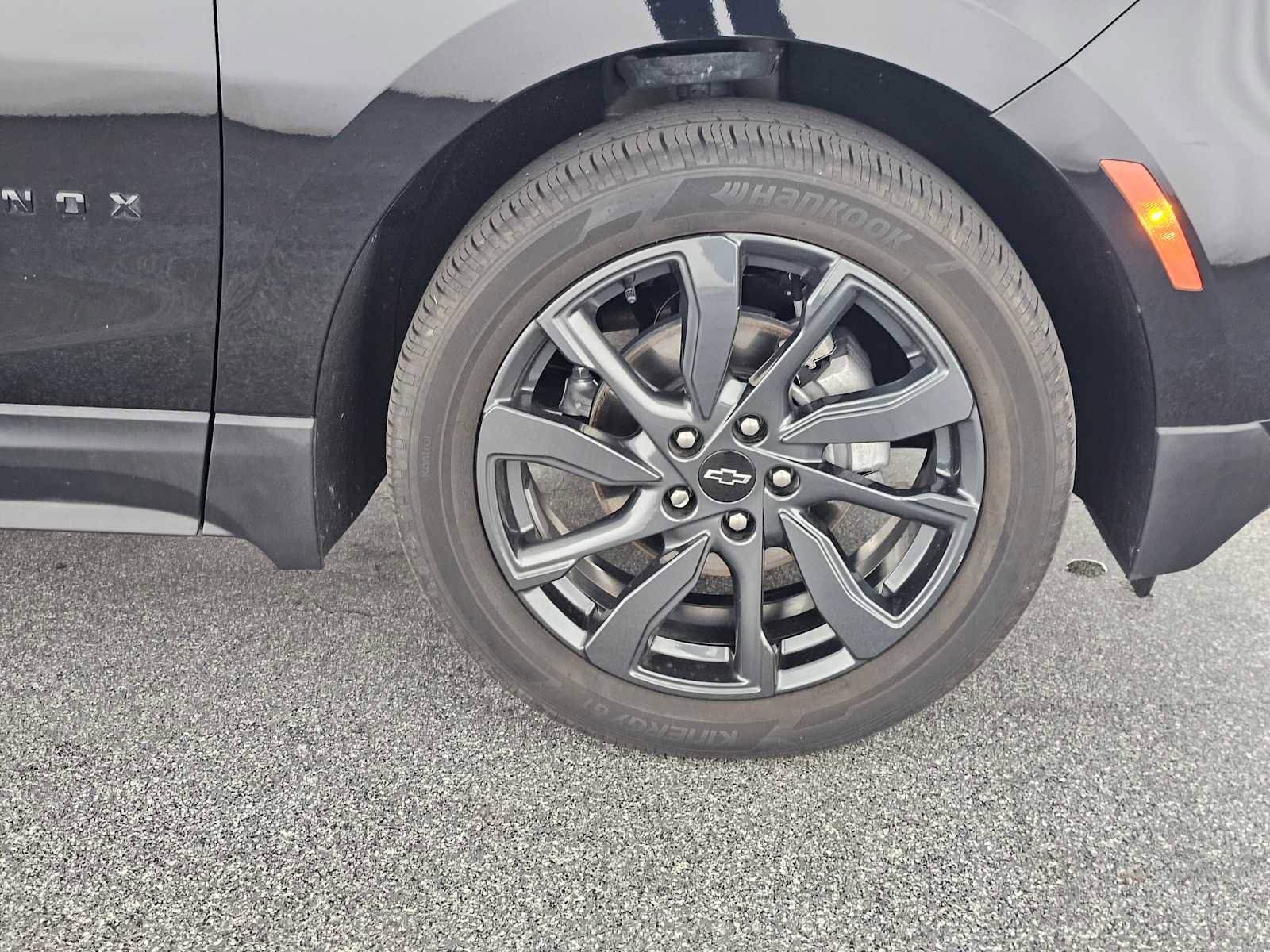 Used 2023 Chevrolet Equinox RS image 9