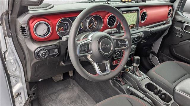 Used 2023 Jeep Gladiator Rubicon w/ Cold Weather Group image 10