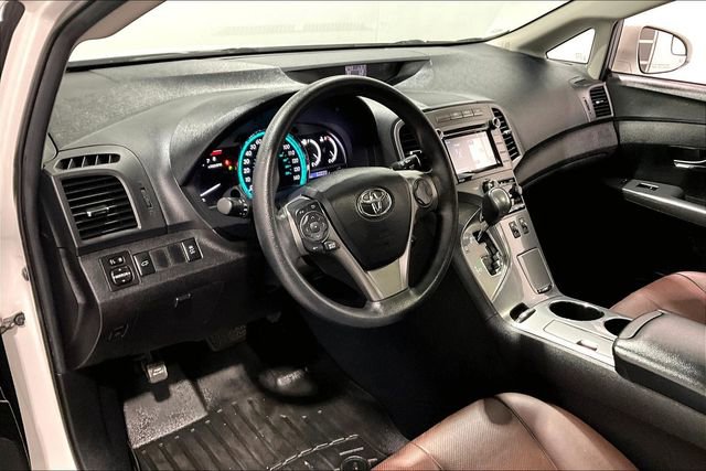 Used 2016 Toyota Venza AWD image 17