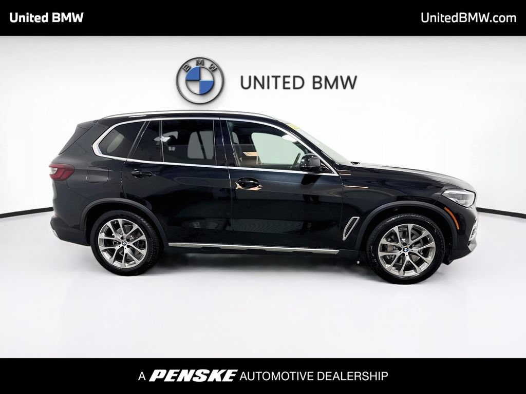 Used 2021 BMW X5 xDrive40i w/ Premium Package 2 AWD/4WD image 4