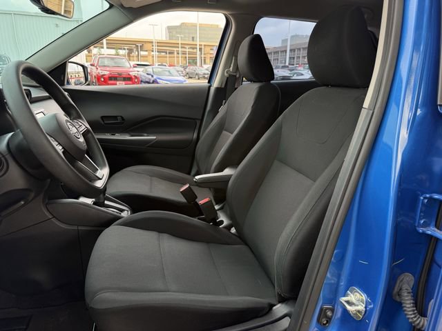 Used 2024 Nissan Kicks S w/ Interior Electronics Package FWD image 24