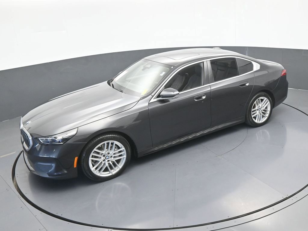 Used 2024 BMW 530i RWD image 57