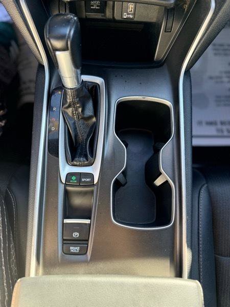 Used 2019 Honda Accord Sport image 17