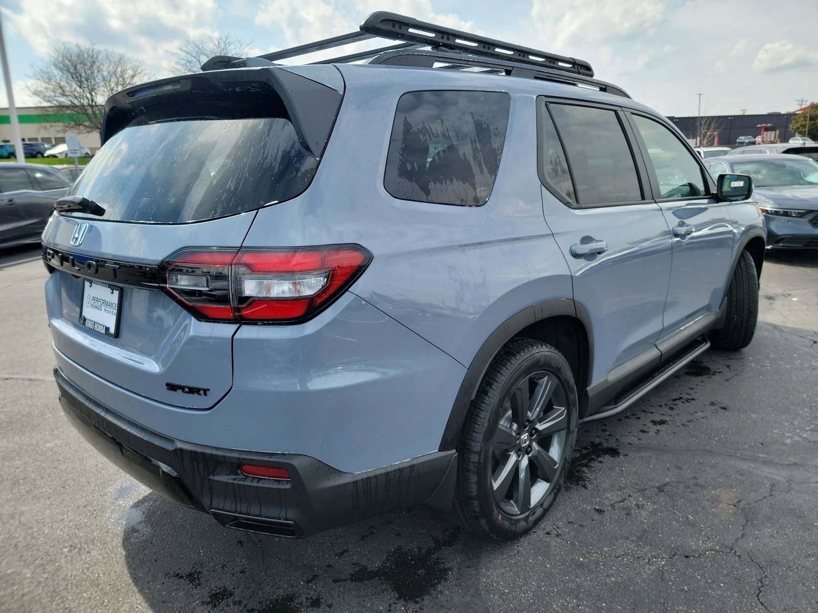New 2026 Honda Pilot Sport image 9