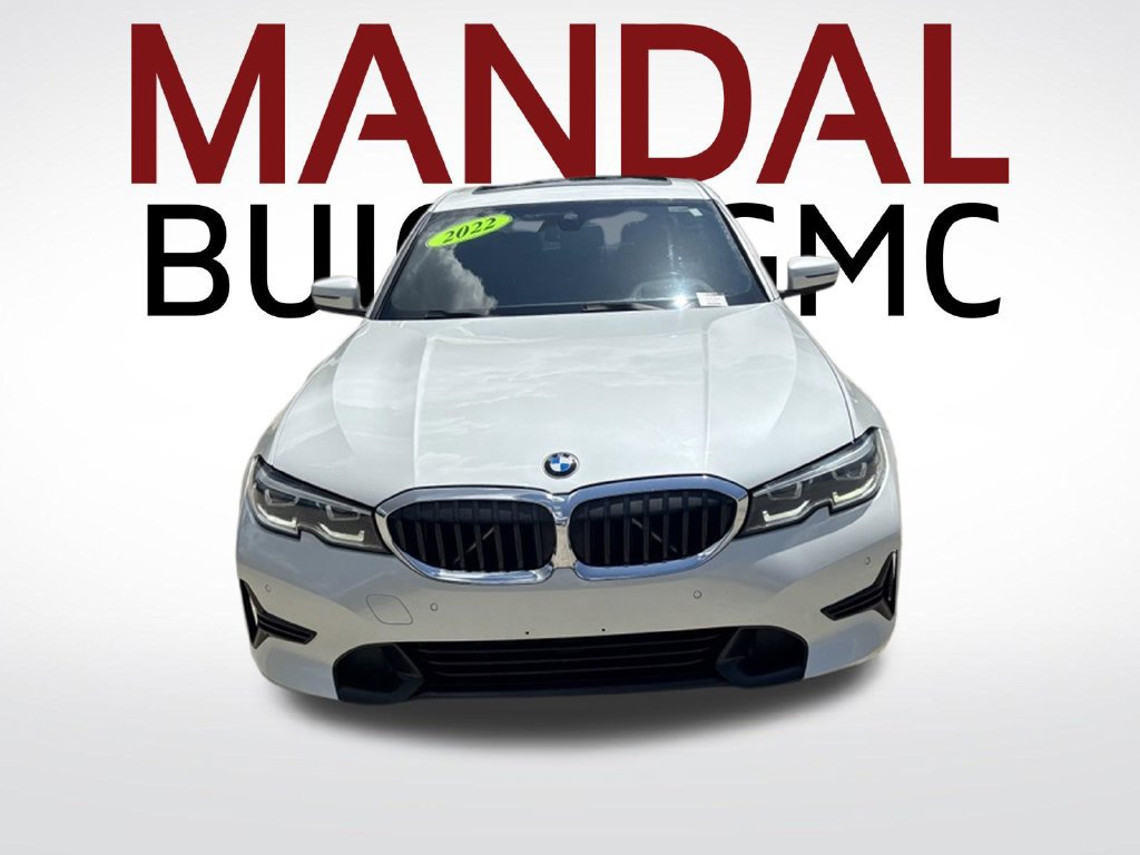 Used 2022 BMW 330i Sedan w/ Premium Package RWD image 2